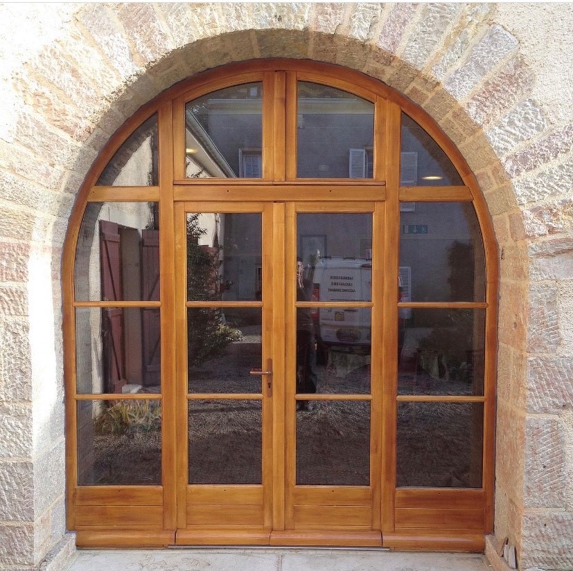 PORTES SUR MESURE MENUISERIE PENNECOT LES ATELIERS DU BOIS DIJON BEAUNE NUITS ST GEORGES DOLE